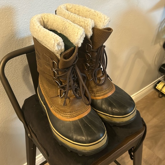 Sorel Caribou Snow Boot - Picture 1 of 9